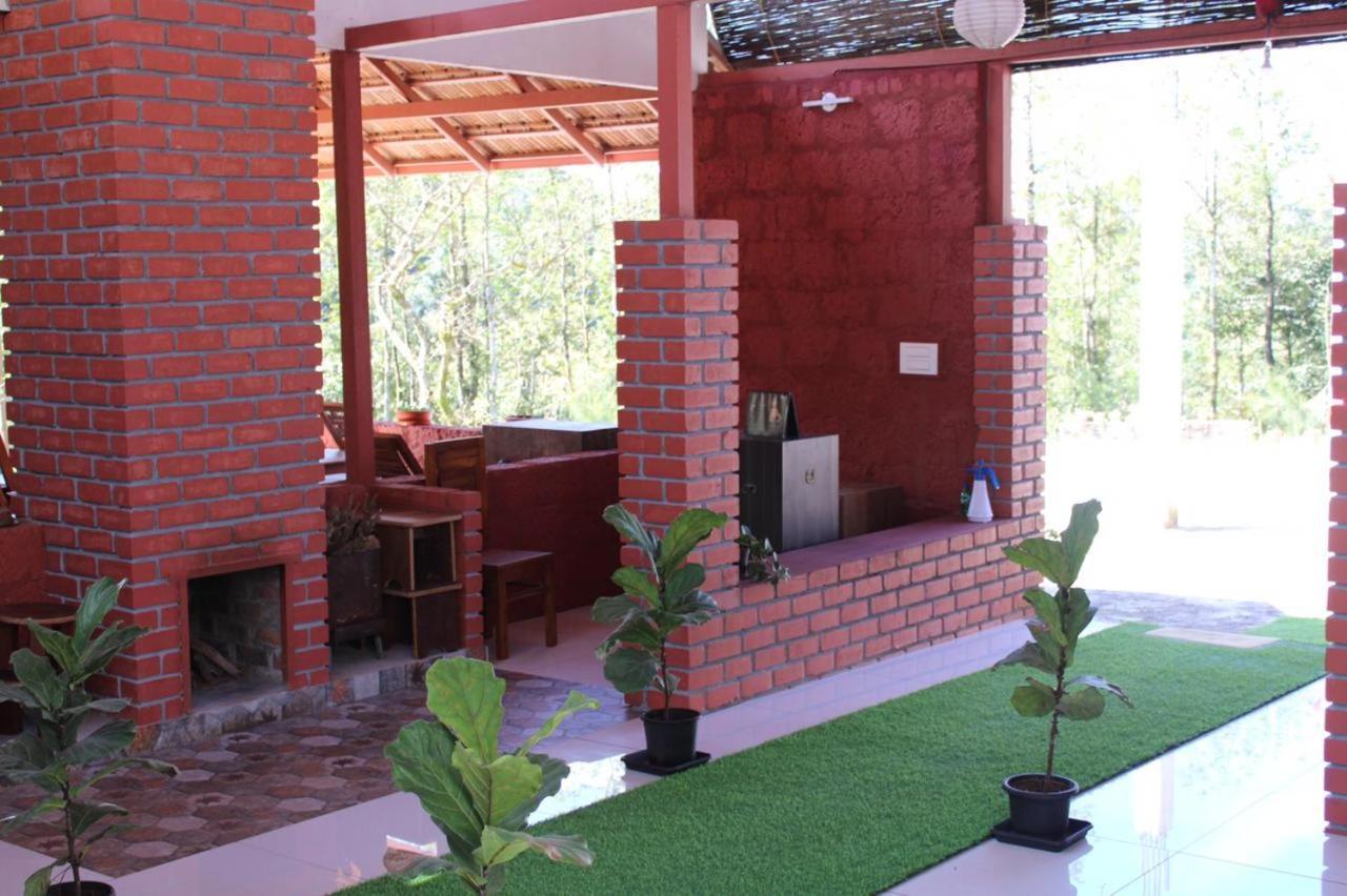 Coorg Happy Estate Stay マディケーリ エクステリア 写真